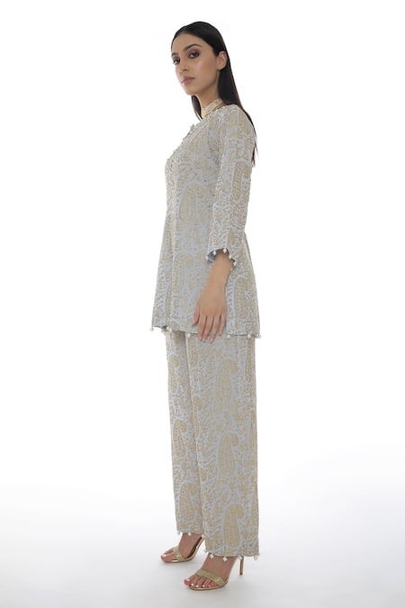 Pooja Rajpal Jaggi_Blue Georgette Embroidery Gold Kashmiri And Jaal Kurta And Pant Set  _Online_at_Aza_Fashions