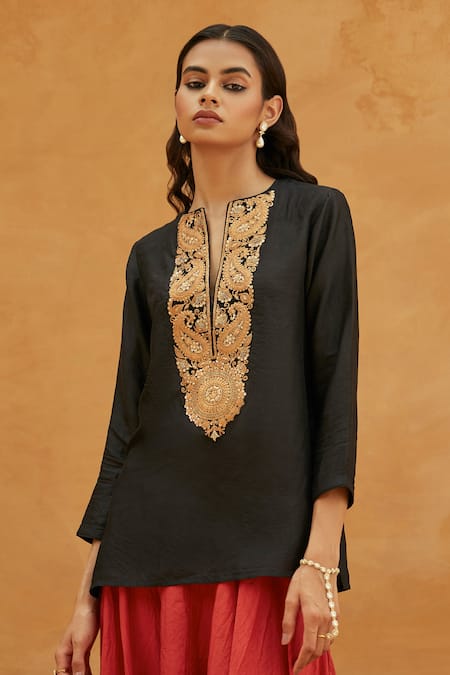 Shop Avacara Black Silk Hand Embroidered Dori Work Round V Kurta And Dhoti Pant Set at Aza Fashions Shop_Avacara_Black Silk Hand Embroidered Dori Work Round V Kurta And Dhoti Pant Set _at_Aza_Fashions