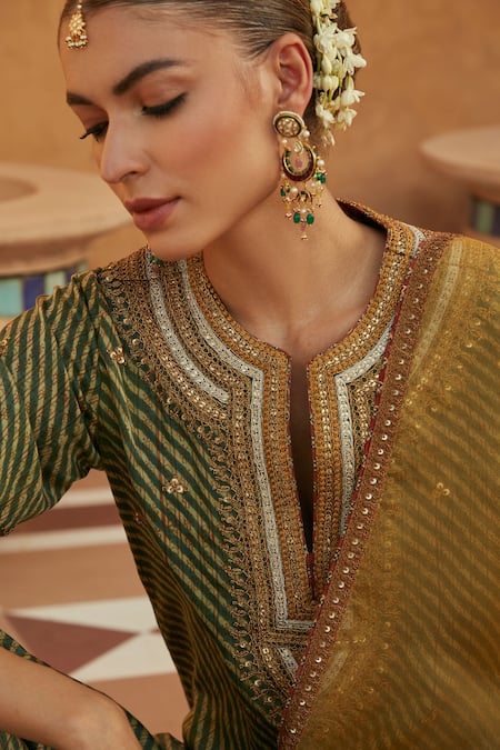 Shop Avacara Green Silk Cotton And Organza Print & Leheriya Kurta Pant Set Online at Aza Fashions Shop_Avacara_Green Silk Cotton And Organza Print & Leheriya Kurta Pant Set _Online_at_Aza_Fashions