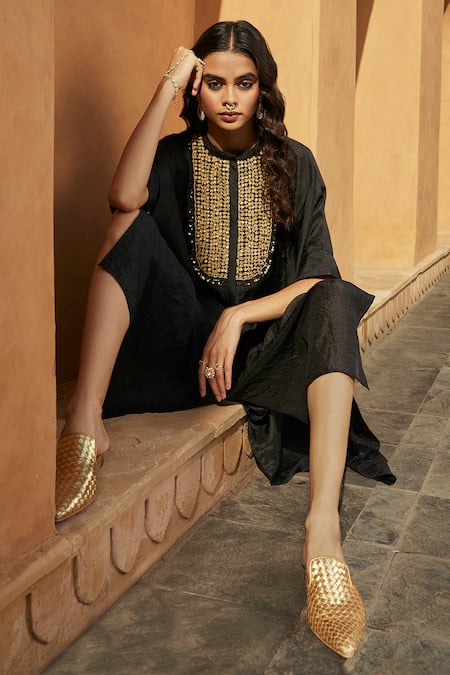 Avacara Silk Kaftan & Pant Set 