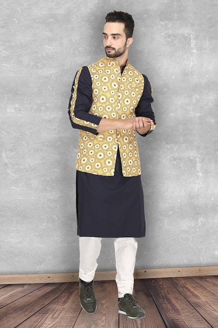 Ankit V Kapoor Black Cotton Printed Bundi And Kurta Set 