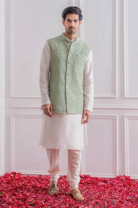 Ankit V Kapoor Lucknowi Bundi & Kurta Set 