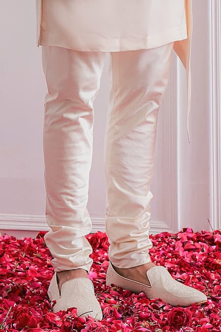 Ankit V Kapoor_Gold Jacquard, Imported Crepe Floral Bundi And Asymmetric Kurta Set _at_Aza_Fashions