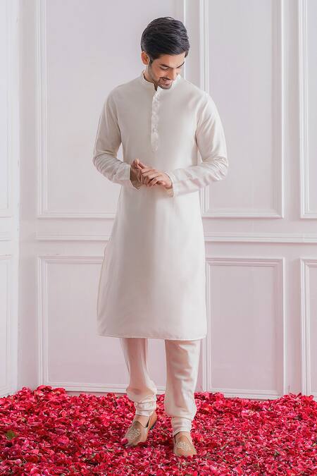 Ankit V Kapoor White Pure Georgette, Satin Linen Sequin Embroidered Sherwani Set Online at Aza Fashions Ankit V Kapoor_White Pure Georgette, Satin Linen Sequin Embroidered Sherwani Set _Online_at_Aza_Fashions