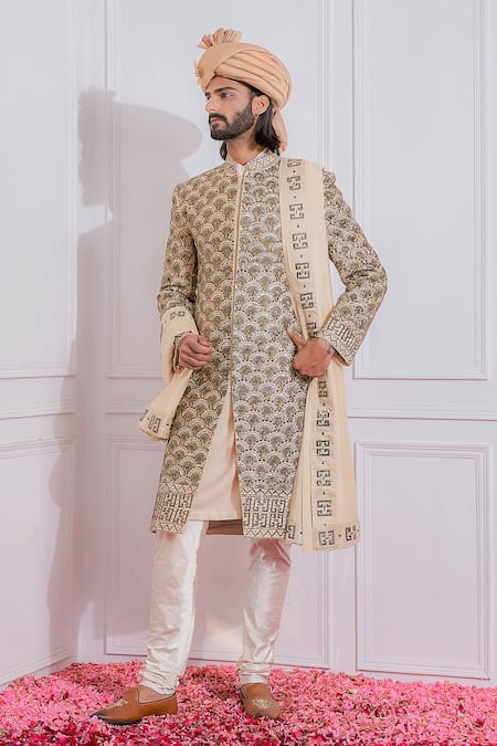 Ankit V Kapoor Cotton Silk Scallop Embroidered Sherwani Set 