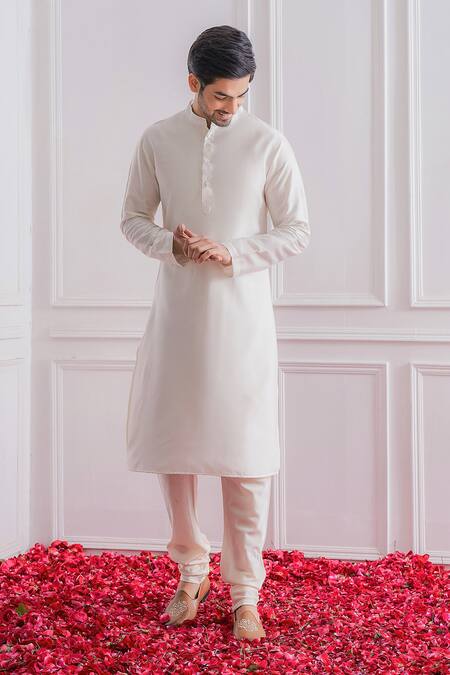 Ankit V Kapoor_White Cotton Silk, Pure Georgette Sequin Embroidered Sherwani Set _Online_at_Aza_Fashions
