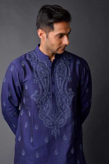 Anurav_Blue Cotton Silk Embroidered Kurta _at_Aza_Fashions
