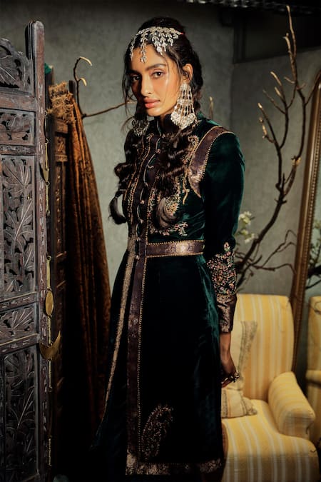 House of Three Green Silk Velvet High Neck Mumtaz Jacket  