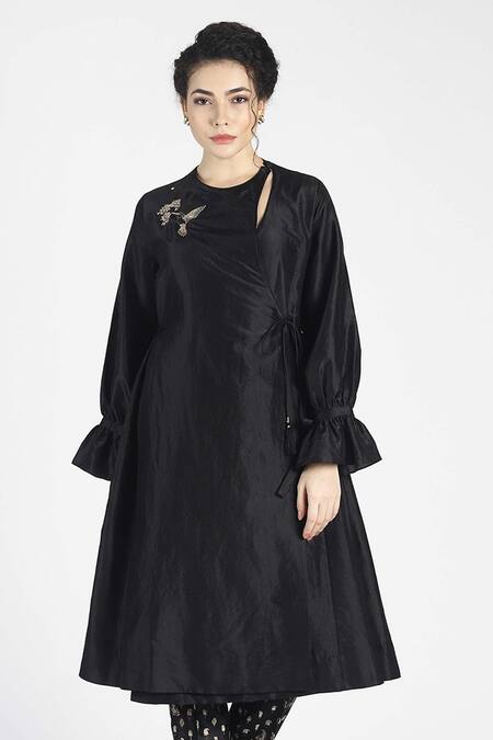 Shop House Of Three Black Silk Round Ambi Embroidered Kurta Online at Aza Fashions Shop_House Of Three_Black Silk Round Ambi Embroidered Kurta _Online_at_Aza_Fashions