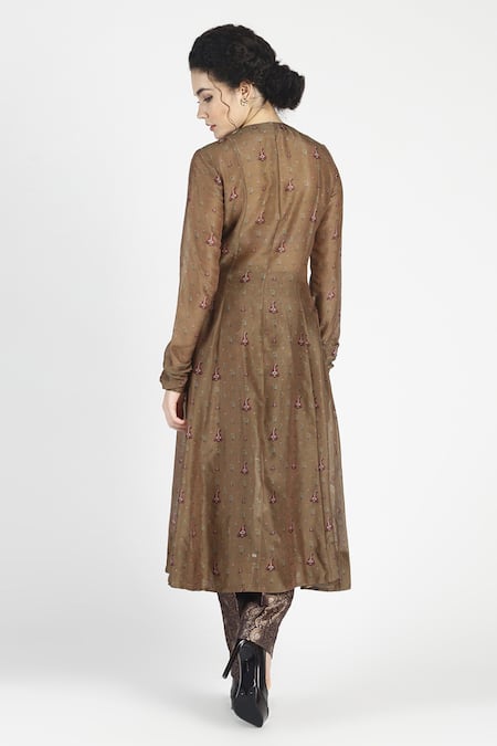 Shop House Of Three Green Silk Round Zoon Kurta at Aza Fashions Shop_House Of Three_Green Silk Round Zoon Kurta _at_Aza_Fashions