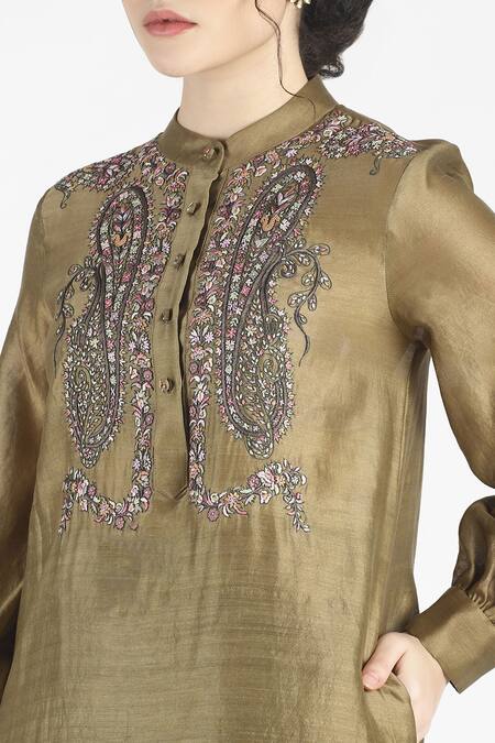 House Of Three Green Silk Round Ker Embroidered Kurta at Aza Fashions House Of Three_Green Silk Round Ker Embroidered Kurta _at_Aza_Fashions