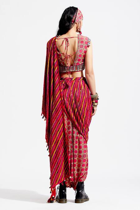 Shop Aseem Kapoor Red Sadhavi Pre-draped Embellished Saree at Aza Fashions Shop_Aseem Kapoor_Red Sadhavi Pre-draped Embellished Saree_at_Aza_Fashions