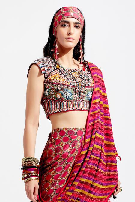 Aseem Kapoor Red Sadhavi Pre-draped Embellished Saree at Aza Fashions Aseem Kapoor_Red Sadhavi Pre-draped Embellished Saree_at_Aza_Fashions