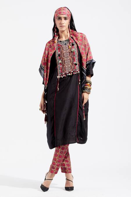 Buy_Aseem Kapoor_Black Yami Embroidered Kurta And Pant Set_Online_at_Aza_Fashions