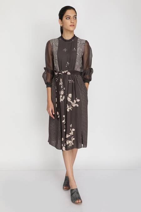 Shop Arcvsh By Pallavi Singh Grey Organza, Double Georgette Round Printed Pintuck Dress Online at Aza Fashions Shop_Arcvsh By Pallavi Singh_Grey Organza, Double Georgette Round Printed Pintuck Dress _Online_at_Aza_Fashions