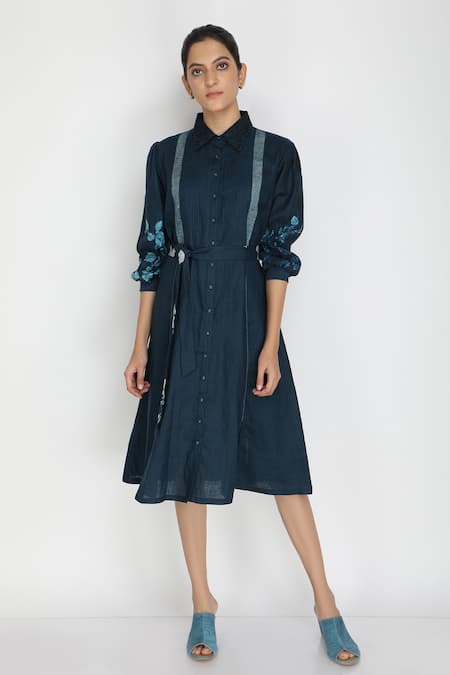 Arcvsh By Pallavi Singh Blue Cotton, Linen Collared Neck Printed Shirt Dress 