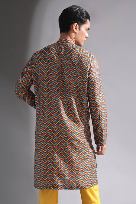MR. Ajay Kumar_Multi Color Silk, Cotton Chevron Print Kurta And Pant Set_at_Aza_Fashions