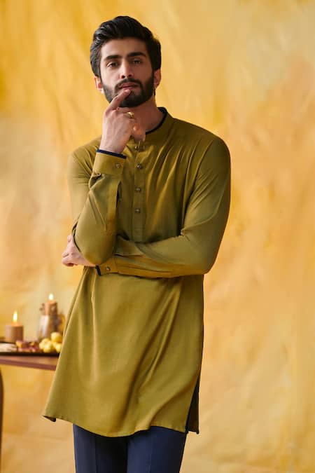 Shop_Philocaly_Green Cotton Silk Plain Mandarin Collar Kurta _at_Aza_Fashions