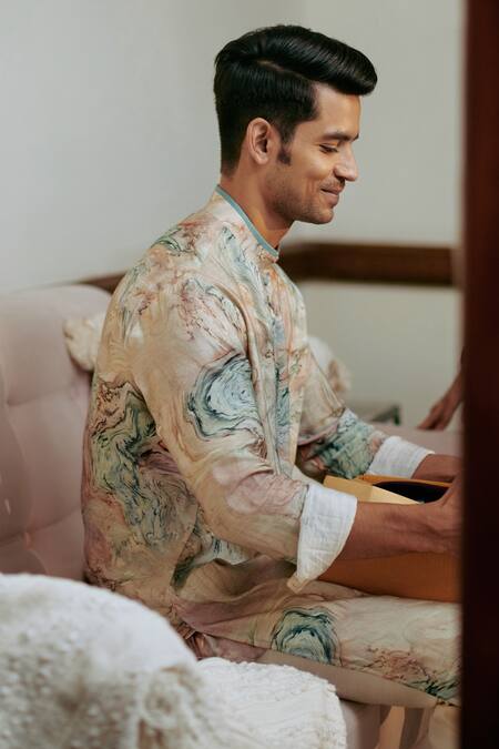 Buy Philocaly Multi Color Cotton / Silk Abstract Bhumi Printed Kurta Online at Aza Fashions Buy_Philocaly_Multi Color Cotton / Silk Abstract Bhumi Printed Kurta _Online_at_Aza_Fashions