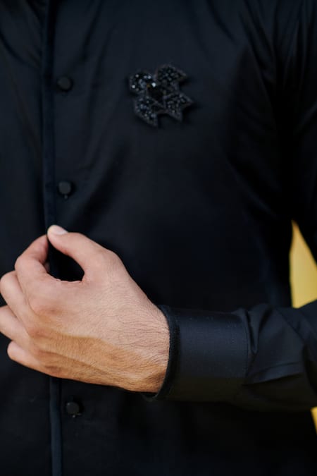 Philocaly Black 100% Cotton Zwart Shirt Online at Aza Fashions Philocaly_Black 100% Cotton Zwart Shirt _Online_at_Aza_Fashions