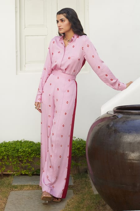 Aapro Pink Modal Bandhej Collared Neck Camellia Shirt And Pant Set 