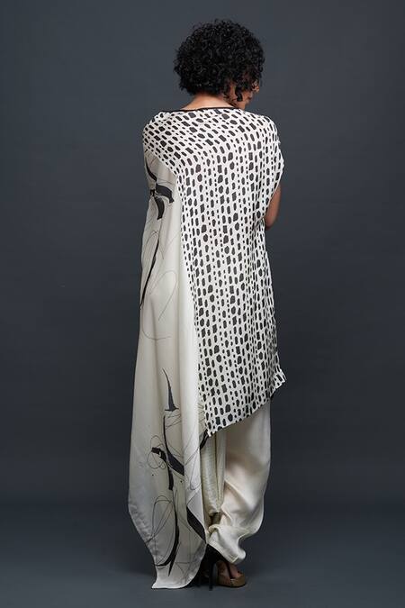 Buy Bodhi Tree White Viscose Cotton Embroidery Round Printed Asymmetric Tunic Online at Aza Fashions Buy_Bodhi Tree_White Viscose Cotton Embroidery Round Printed Asymmetric Tunic _Online_at_Aza_Fashions