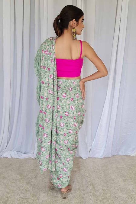 Shop Aapro Green Modal Block Round Istanbul Pre-draped Saree With Blouse at Aza Fashions Shop_Aapro_Green Modal Block Round Istanbul Pre-draped Saree With Blouse _at_Aza_Fashions