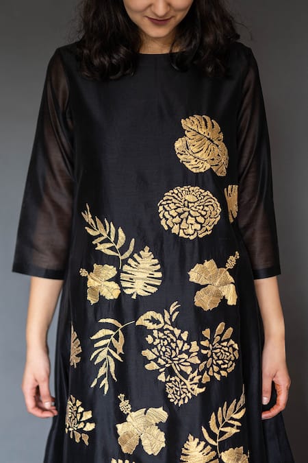 Shop Taika By Poonam Bhagat Black Chanderi Round Layered Dress at Aza Fashions Shop_Taika By Poonam Bhagat_Black Chanderi Round Layered Dress_at_Aza_Fashions