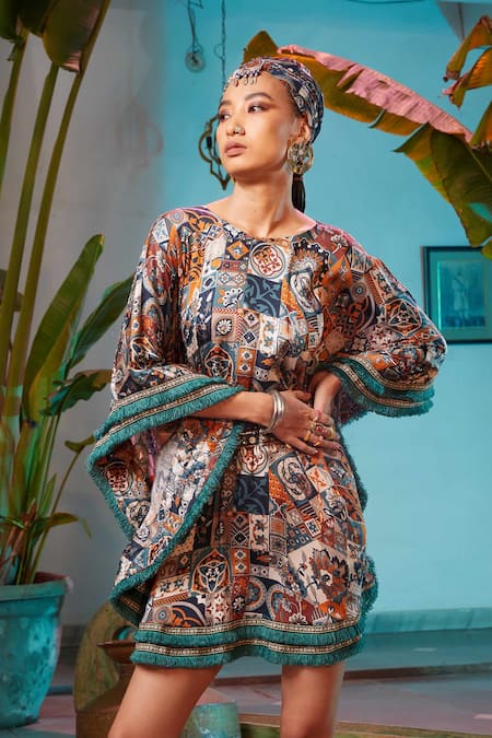 Diyarajvvir_Multi Color Lining Shantoon, Modal Tile Print Round Kaftan _Online_at_Aza_Fashions