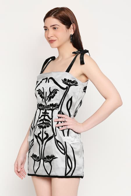 Buy Neha Gursahani Silver Organza Square Neck Embroidered Tie-up Dress Online at Aza Fashions Buy_Neha Gursahani_Silver Organza Square Neck Embroidered Tie-up Dress _Online_at_Aza_Fashions