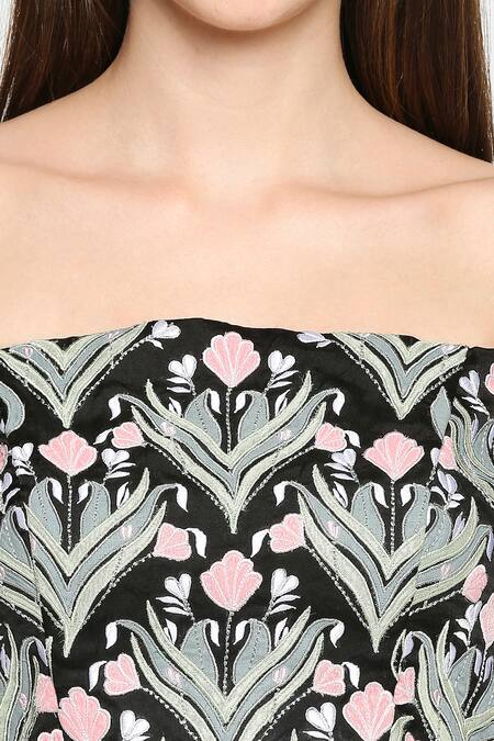 Neha Gursahani Black Corset Top Organza Shorts Mercerized Cotton Square Neck Embroidered And at Aza Fashions Neha Gursahani_Black Corset Top Organza Shorts Mercerized Cotton Square Neck Embroidered And _at_Aza_Fashions