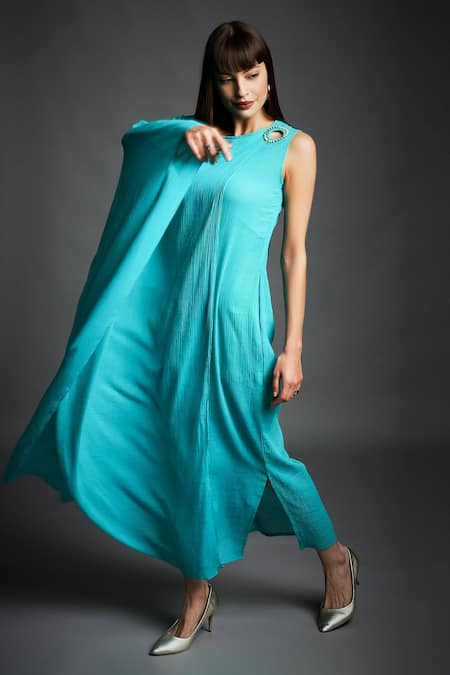 Shop Neha Gursahani Green Crinkled Cotton Wooden Beads Round Neck Draped Kaftan Tunic Online at Aza Fashions Shop_Neha Gursahani_Green Crinkled Cotton Wooden Beads Round Neck Draped Kaftan Tunic _Online_at_Aza_Fashions