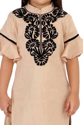 Buy_Neha Gursahani_Beige Silk, Cotton Embroidery Kurta Set _Online_at_Aza_Fashions