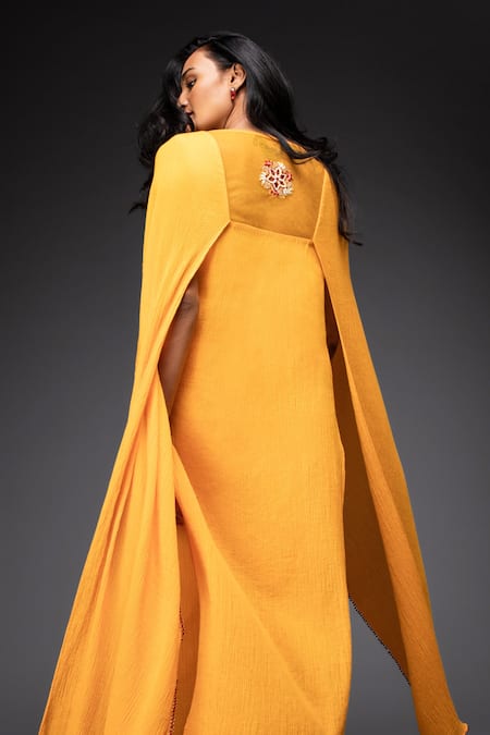 Neha Gursahani Crinkled Cotton Draped Kurta & Pant Set 