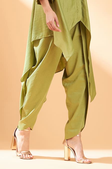 Aakaar_Green Cotton Silk Sequin And Beads Collared Neck Tunic & Draped Pant Set _at_Aza_Fashions