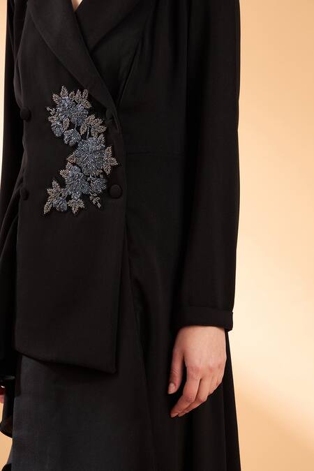 Aakaar_Black Moss Crepe Cutdana And Beads Embroidered Blazer Style Tunic & Pant Set _at_Aza_Fashions