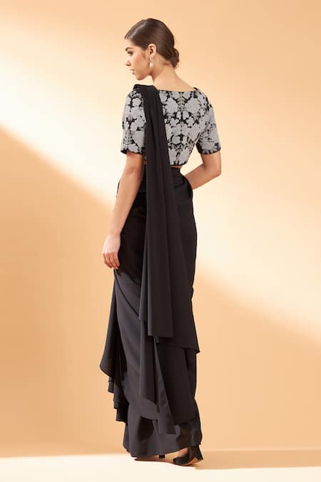 Aakaar Pre-Draped Saree With Blouse 