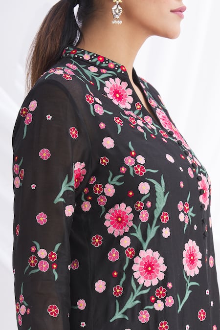 Nachiket Barve Black Silk Chanderi Embroidered Kurta Set at Aza Fashions Nachiket Barve_Black Silk Chanderi Embroidered Kurta Set _at_Aza_Fashions