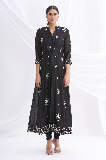 Buy Nachiket Barve Black Silk Chanderi Embroidered Jacket And Kurta Set Online at Aza Fashions Buy_Nachiket Barve_Black Silk Chanderi Embroidered Jacket And Kurta Set _Online_at_Aza_Fashions
