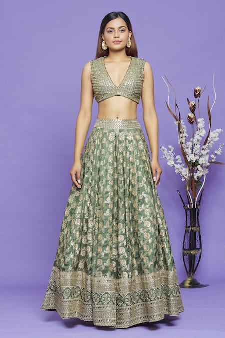 Neha Mehta Couture_Green Pure Banarasi Sequin, Thread And Floral Motifs V Neck Woven Lehenga Set _Online_at_Aza_Fashions