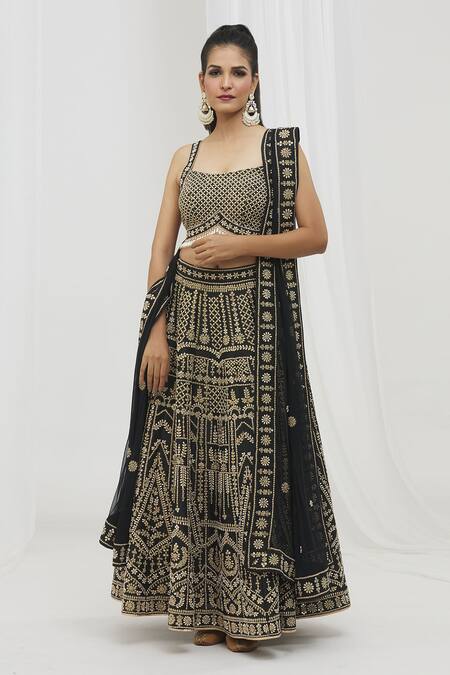Buy_Vandana Sethi_Black Silk Pearls Square Neck Embellished Lehenga Set _Online_at_Aza_Fashions