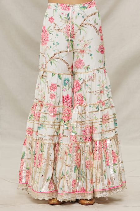 Gopi Vaid Ivory Viscose Floral Motifs Sweetheart Neck Bloom Print Kurta And Sharara Set at Aza Fashions Gopi Vaid_Ivory Viscose Floral Motifs Sweetheart Neck Bloom Print Kurta And Sharara Set _at_Aza_Fashions