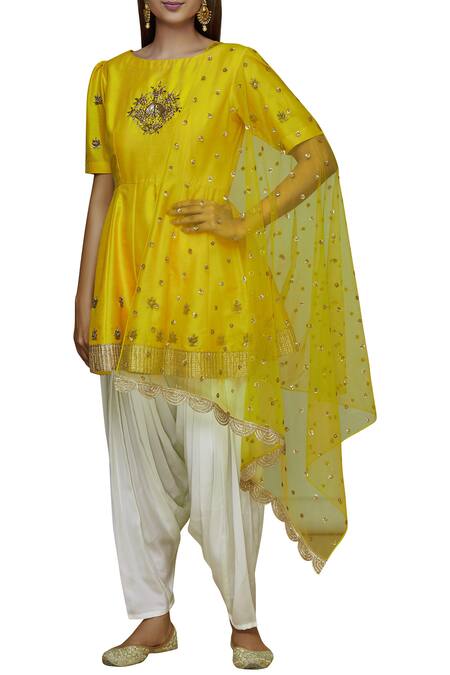 Ranian Yellow Net, Silk Blend Round Embellished Kurta Set Online at Aza Fashions Ranian_Yellow Net, Silk Blend Round Embellished Kurta Set _Online_at_Aza_Fashions