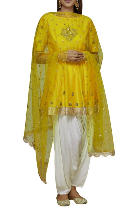 Ranian Embellished Kurta Set 