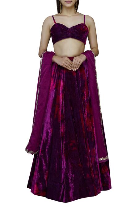 Akanksha Gajria Purple Blouse Tie-dye Velvet Lehenga Set Online at Aza Fashions Akanksha Gajria_Purple Blouse Tie-dye Velvet Lehenga Set_Online_at_Aza_Fashions