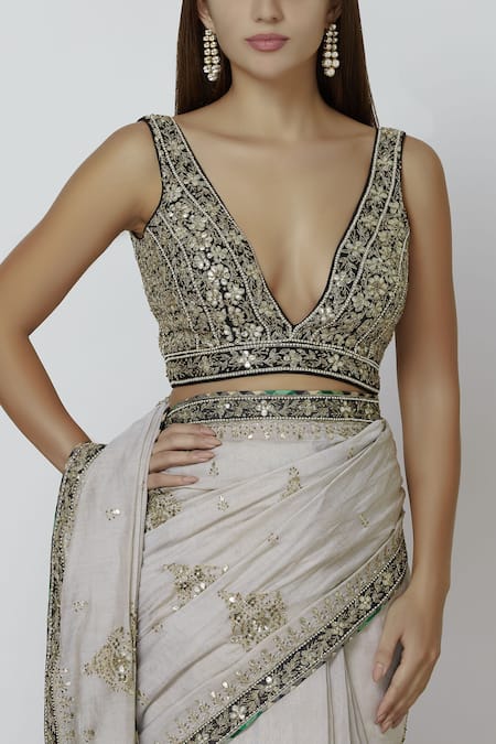 Buy_Sue Mue_Off White Plunging V-shaped Neckline Embroidered Saree With Blouse _Online_at_Aza_Fashions