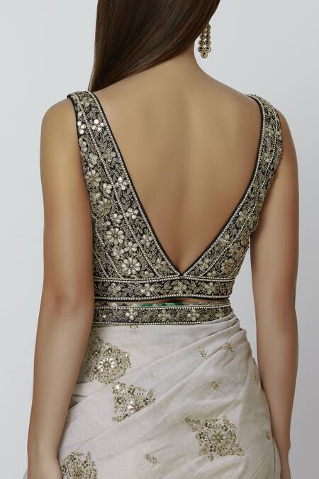 Shop_Sue Mue_Off White Plunging V-shaped Neckline Embroidered Saree With Blouse _Online_at_Aza_Fashions