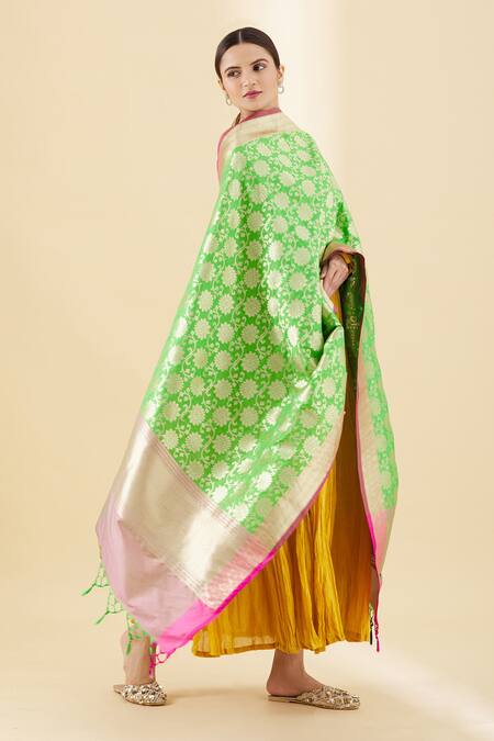 Naintara Bajaj Green Woven Floral Banarasi Silk Dupatta Online at Aza Fashions Naintara Bajaj_Green Woven Floral Banarasi Silk Dupatta_Online_at_Aza_Fashions