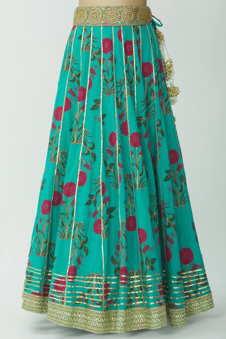 Shop_Kunwarani Ritu_Pink Muslin U Neck Printed Kurta Lehenga Set _Online_at_Aza_Fashions