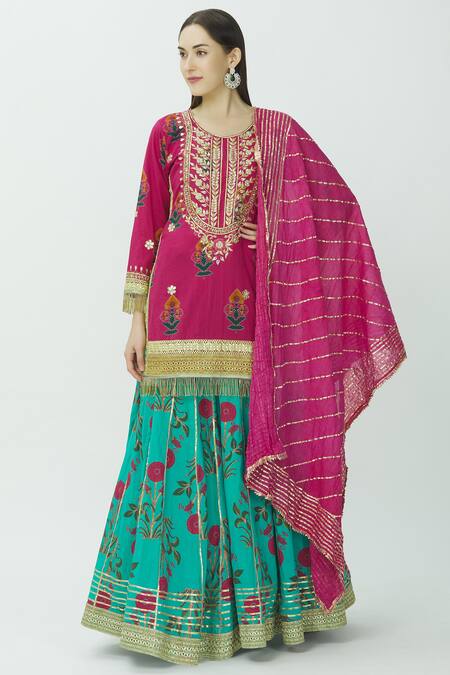 Kunwarani Ritu_Pink Muslin U Neck Printed Kurta Lehenga Set _Online_at_Aza_Fashions